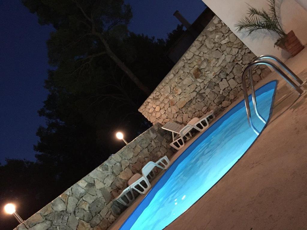 Apartman FOX Apartment Pirovac Bagian luar foto