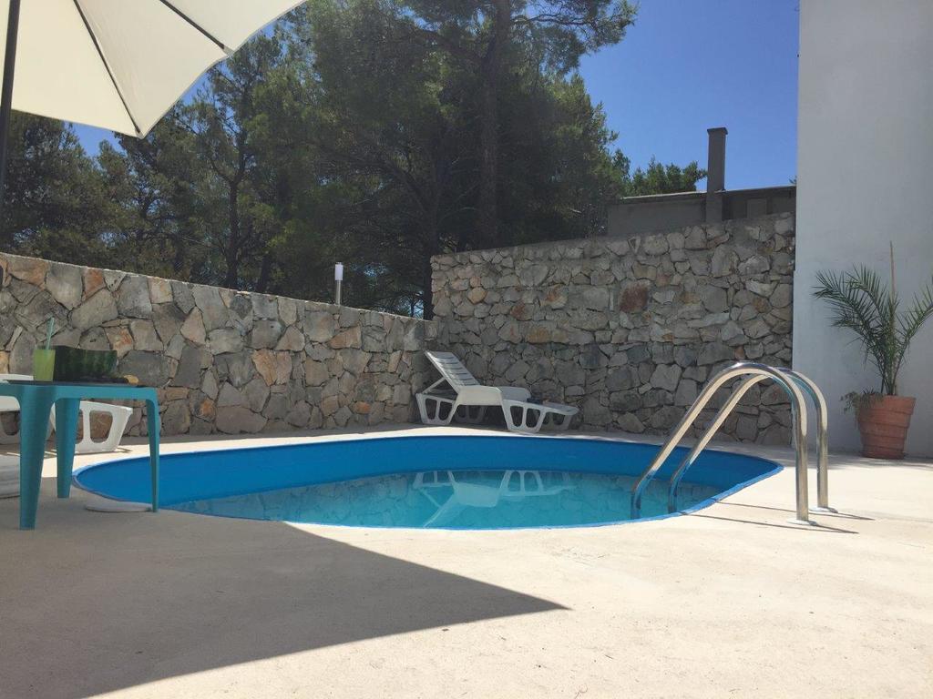 Apartman FOX Apartment Pirovac Bagian luar foto